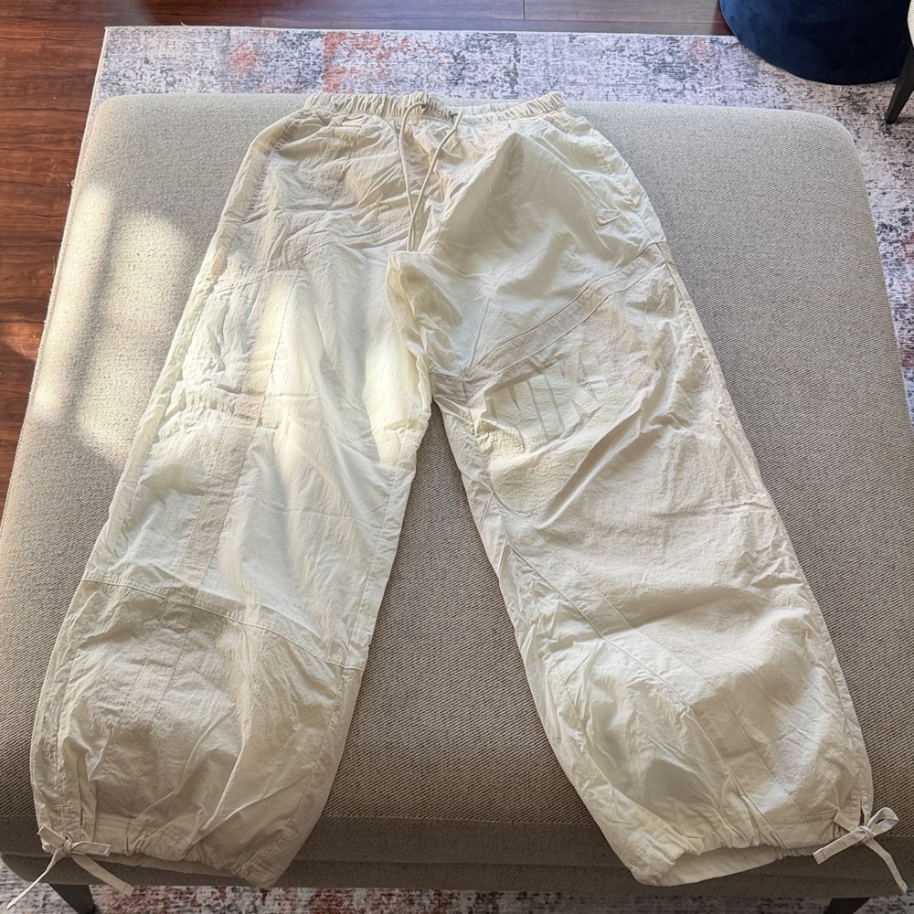 Nike Off-White Drawstring Pants